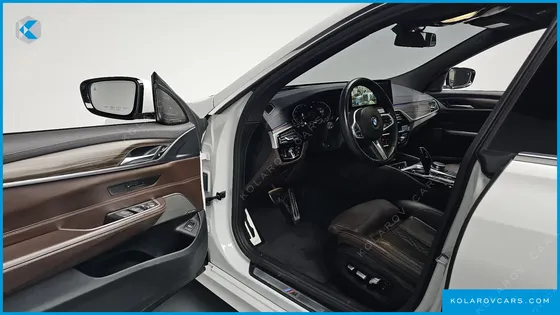 BMW GRAN TURISMO (GT) 630I XDRIVE M SPORT