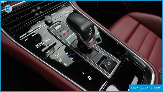PORSCHE PANAMERA 3.0 AWD