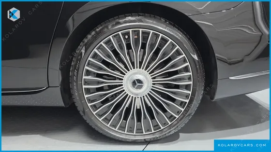 MERCEDES S-CLASS MAYBACH S680 4MATIC