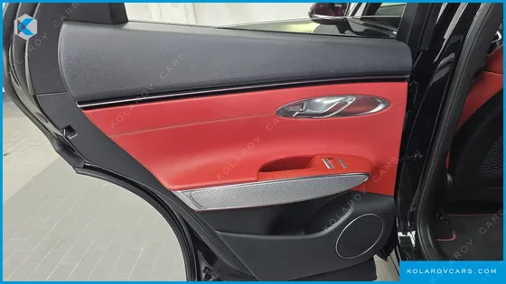 GENESIS GV70 2.5T GASOLINE 2WD