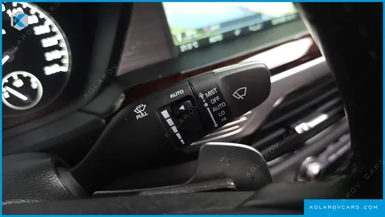 GENESIS EQ900 3.8 GDI AWD