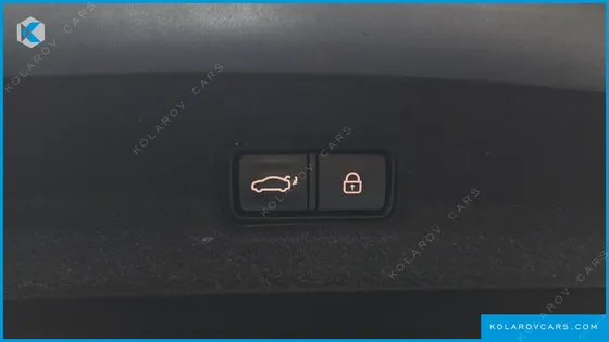 GENESIS EQ900 3.8 GDI AWD