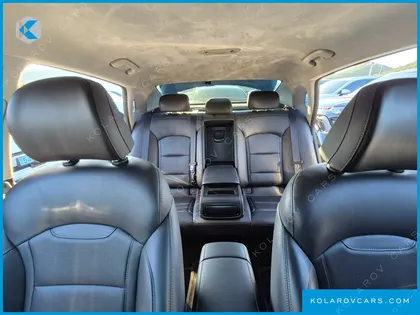 HYUNDAI GRANDEUR LE BLANC