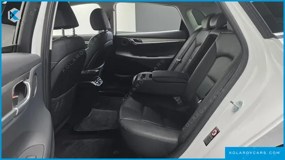 HYUNDAI GRANDEUR LE BLANC