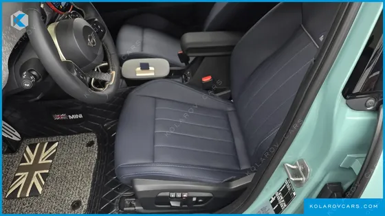 MINI COOPER 5 DOOR FAVOURED