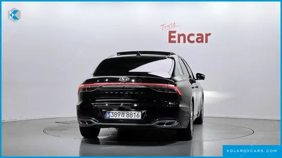 HYUNDAI GRANDEUR CALLIGRAPHY