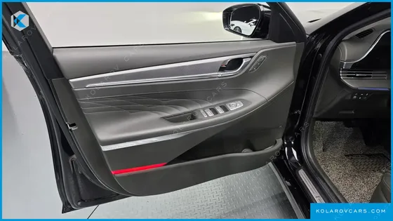 HYUNDAI GRANDEUR CALLIGRAPHY
