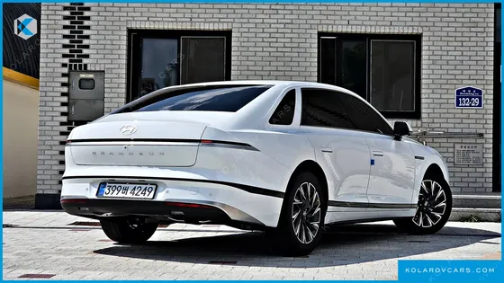 HYUNDAI GRANDEUR 2.5 GASOLINE  2WD