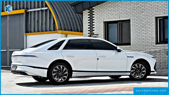 HYUNDAI GRANDEUR 2.5 GASOLINE  2WD