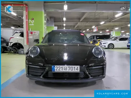 PORSCHE 911 CARRERA 4 GTS