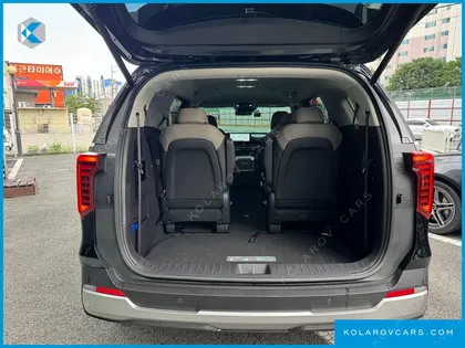 KIA CARNIVAL DIESEL 9-SEATER PRESTIGE
