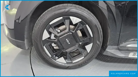 KIA CARNIVAL HEV 7SEATER NOBLESS