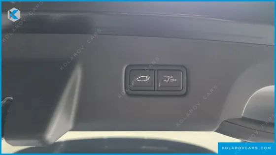 KIA CARNIVAL HEV 7SEATER NOBLESS