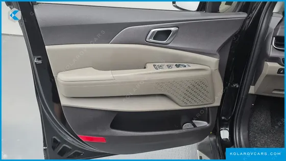 KIA CARNIVAL HEV 7SEATER NOBLESS