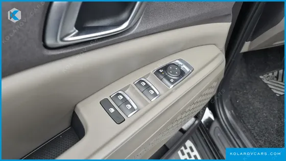 KIA CARNIVAL HEV 7SEATER NOBLESS