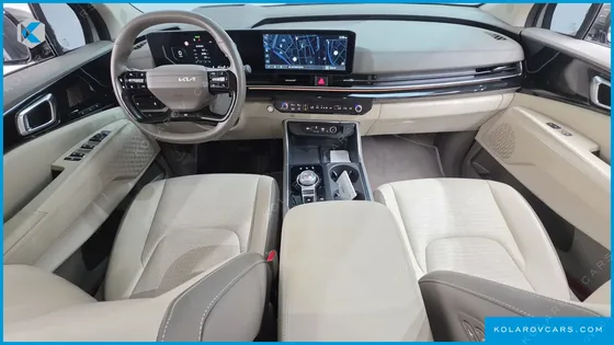 KIA CARNIVAL GASOLINE 7-SEATER GRAVITY