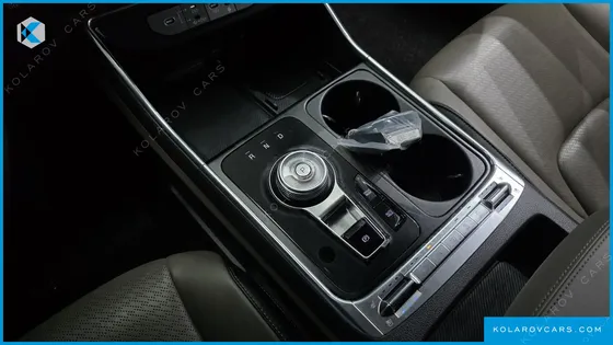 KIA CARNIVAL DIESEL 9-SEATER GRAVITY