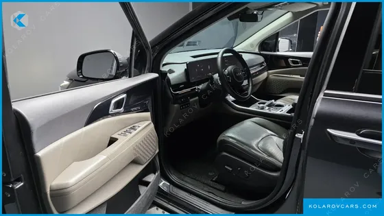 KIA CARNIVAL DIESEL 9-SEATER GRAVITY