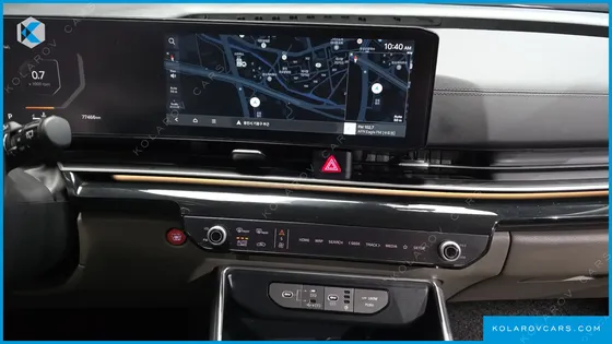 KIA CARNIVAL DIESEL 9-SEATER GRAVITY