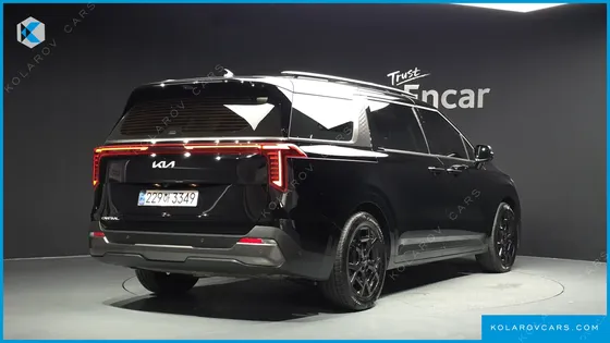 KIA CARNIVAL GASOLINE 7-SEATER GRAVITY