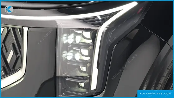 KIA CARNIVAL DIESEL 7-SEATER SIGNATURE