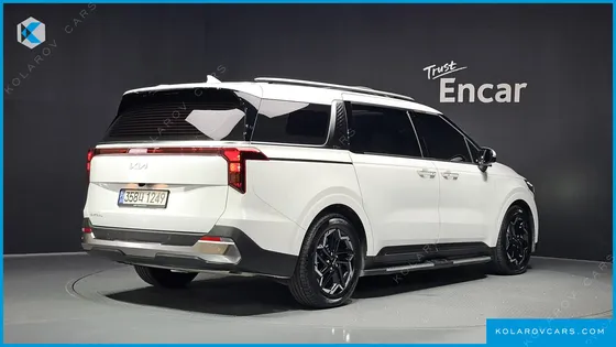 KIA CARNIVAL GASOLINE 9-SEATER SIGNATURE