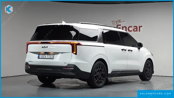 KIA CARNIVAL GASOLINE 7 SEATER X LINE