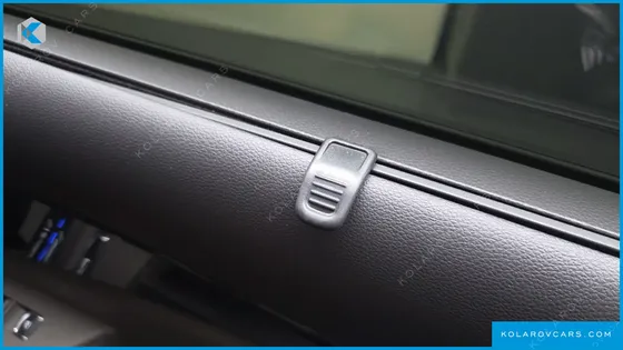 KIA CARNIVAL GASOLINE 7 SEATER X LINE