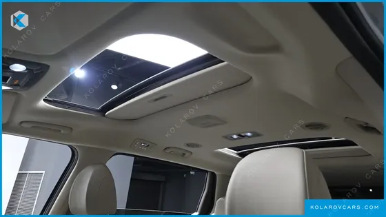 KIA CARNIVAL HEV 9 SEATER X LINE
