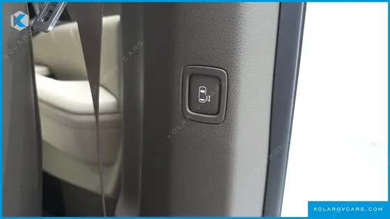 KIA CARNIVAL HEV 9 SEATER X LINE