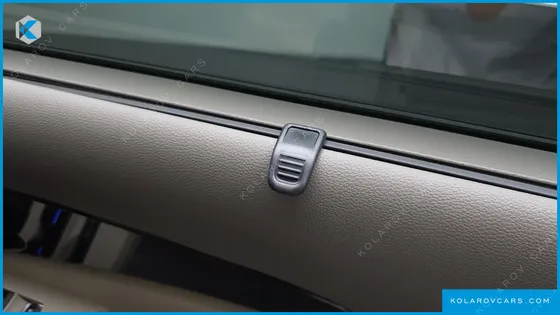 KIA CARNIVAL HEV 9 SEATER X LINE