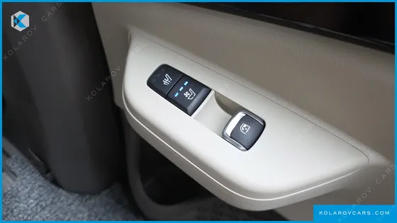 KIA CARNIVAL HEV 9 SEATER X LINE
