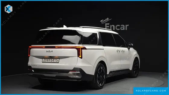 KIA CARNIVAL GASOLINE 9-SEATER NOBLESSE