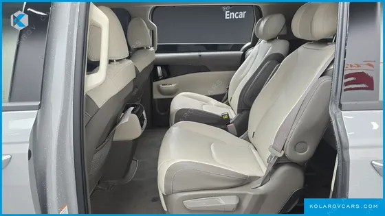 KIA CARNIVAL DIESEL 7-SEATER GRAVITY