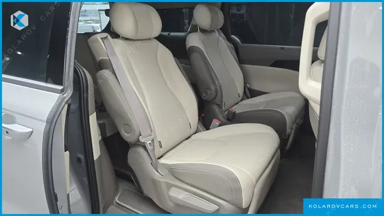 KIA CARNIVAL DIESEL 7-SEATER GRAVITY