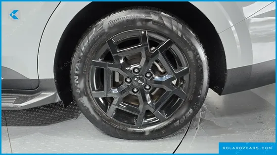 KIA CARNIVAL DIESEL 7-SEATER GRAVITY