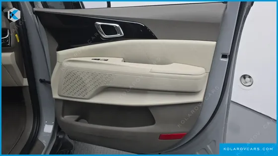 KIA CARNIVAL DIESEL 7-SEATER GRAVITY