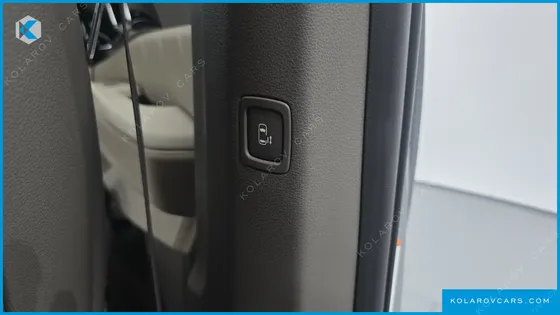 KIA CARNIVAL DIESEL 7-SEATER GRAVITY