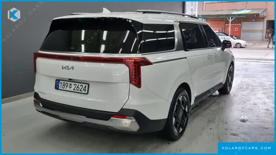 KIA CARNIVAL DIESEL 7-SEATER SIGNATURE