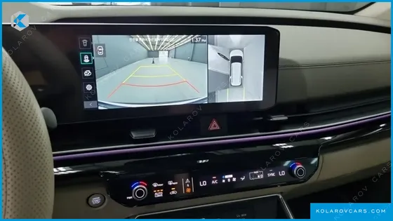KIA CARNIVAL DIESEL 7-SEATER SIGNATURE