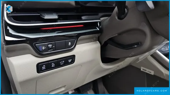 KIA CARNIVAL HEV 7SEATER SIGNATURE