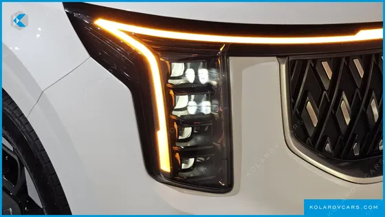 KIA CARNIVAL HEV 7SEATER SIGNATURE