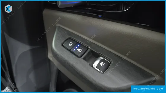 KIA CARNIVAL HEV 9 SEATER X LINE