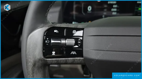 KIA CARNIVAL HEV 9 SEATER X LINE