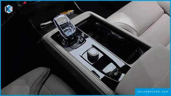 VOLVO XC90 B6 ULTRA BRIGHT