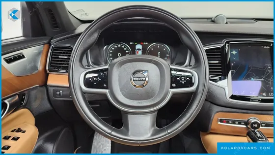 VOLVO XC90 D5 INSCRIPTION
