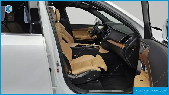 VOLVO XC90 T8 INSCRIPTION HYBIRD
