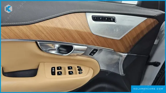 VOLVO XC90 T8 INSCRIPTION HYBIRD