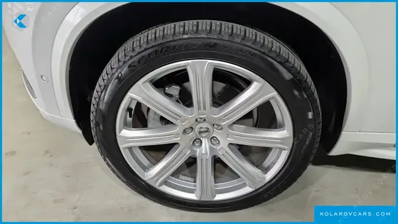 VOLVO XC90 B6 ULTIMATE BRIGHT