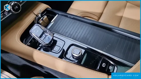 VOLVO XC90 B6 ULTIMATE BRIGHT